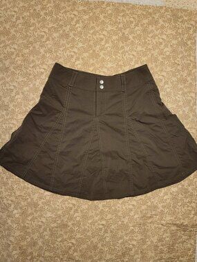 Sahalie‎ Olive Green Panel Skort Size 10 Outdoor Athleisure Hiking Skort